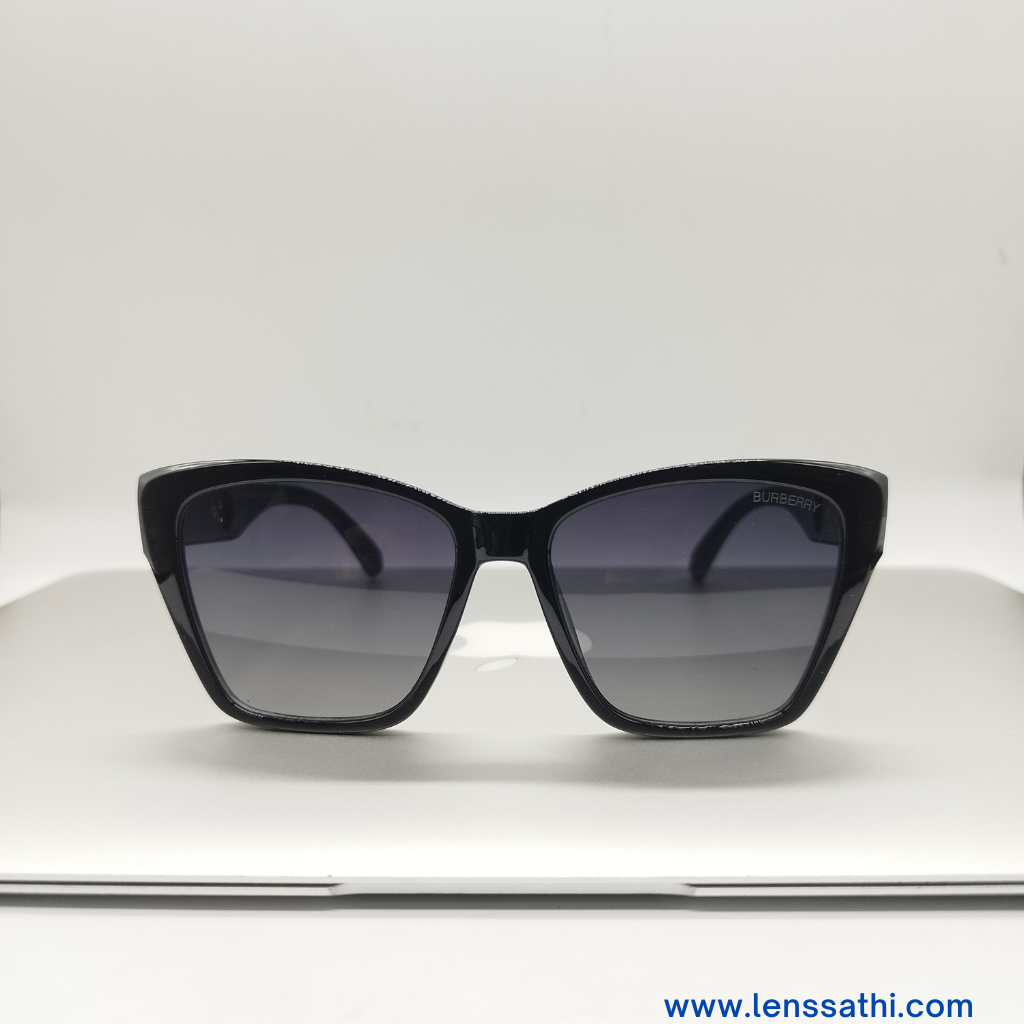 Burberry Cateye  Sunglass